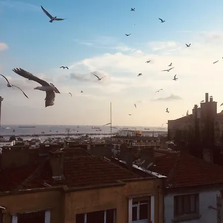 Cagan Guest * Istanbul